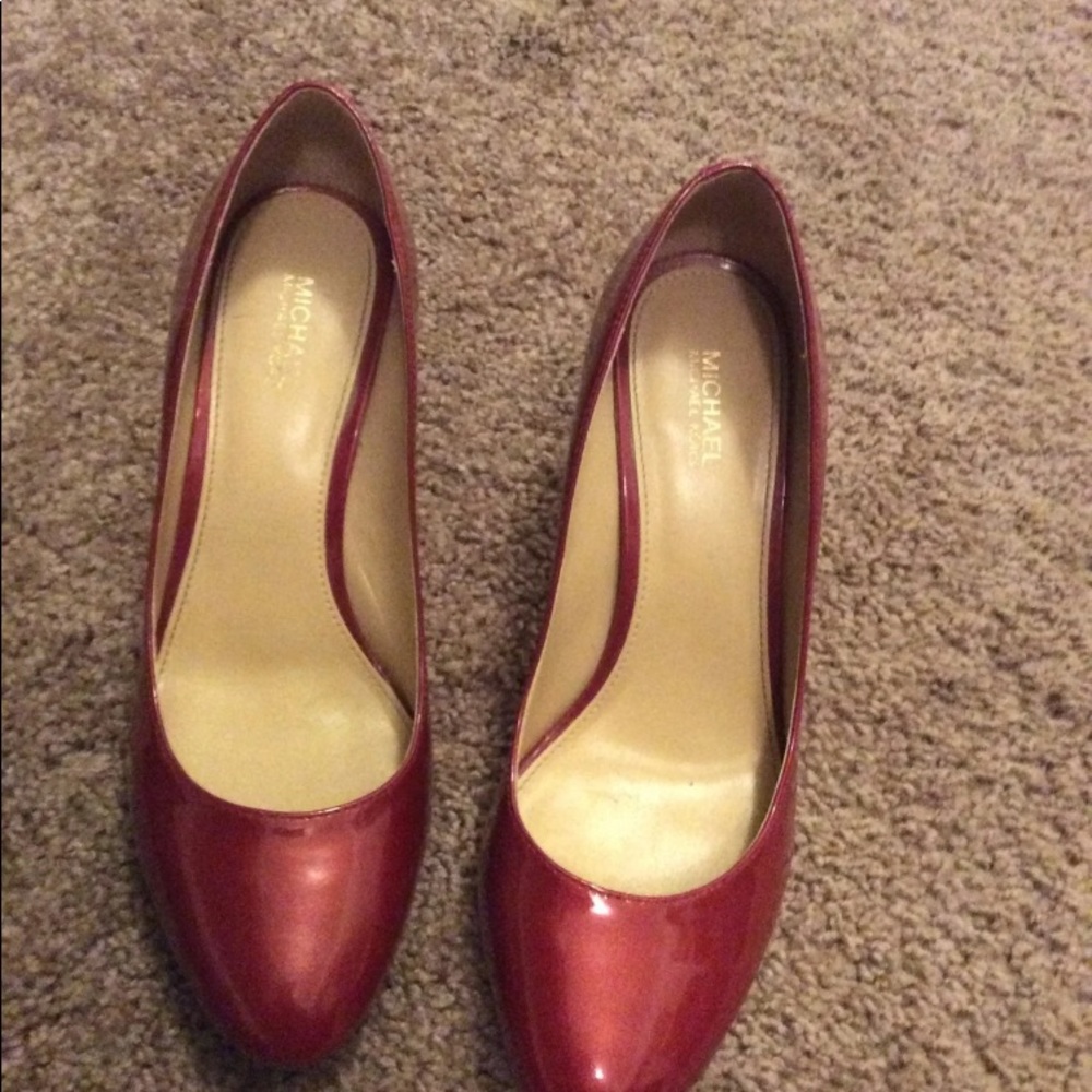 Micheal Kors heels